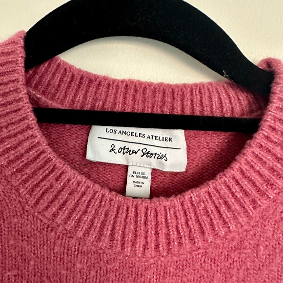 & Other Stories Puffed Cuffed Sleeve Wool Blend Sweater - Berry XS - Picture 4 of 6